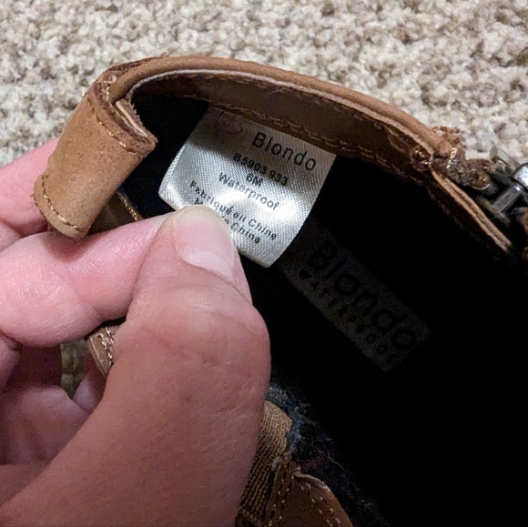 Blondo Brown Waterproof Booties - Picture 4 of 14